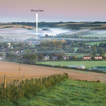 מלון The Queen'S Head At Broad Chalke מראה חיצוני תמונה