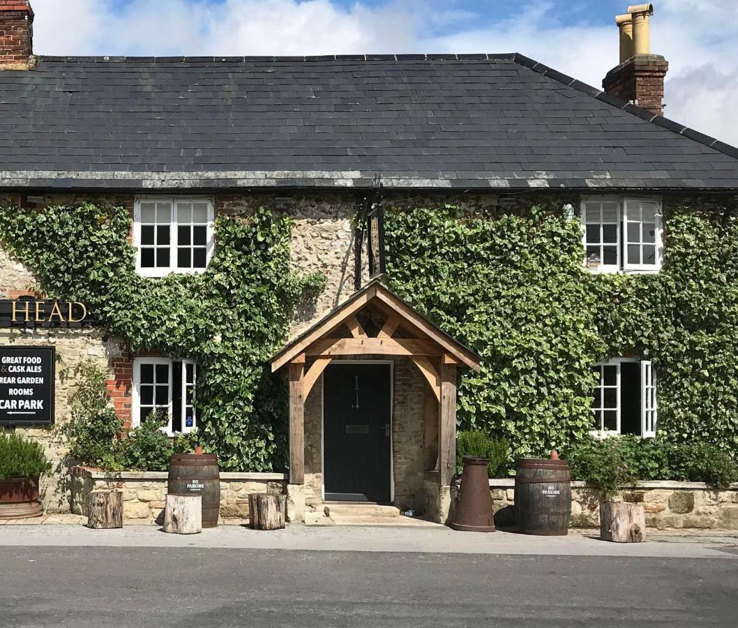 מלון The Queen'S Head At Broad Chalke מראה חיצוני תמונה